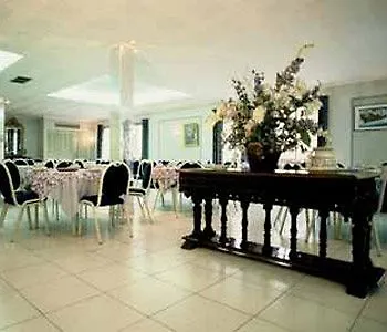 Otel Bristol