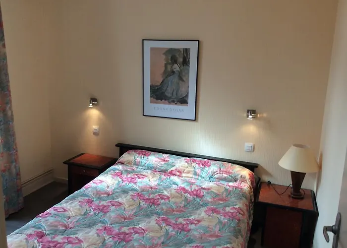 Отель Bristol Каркассон