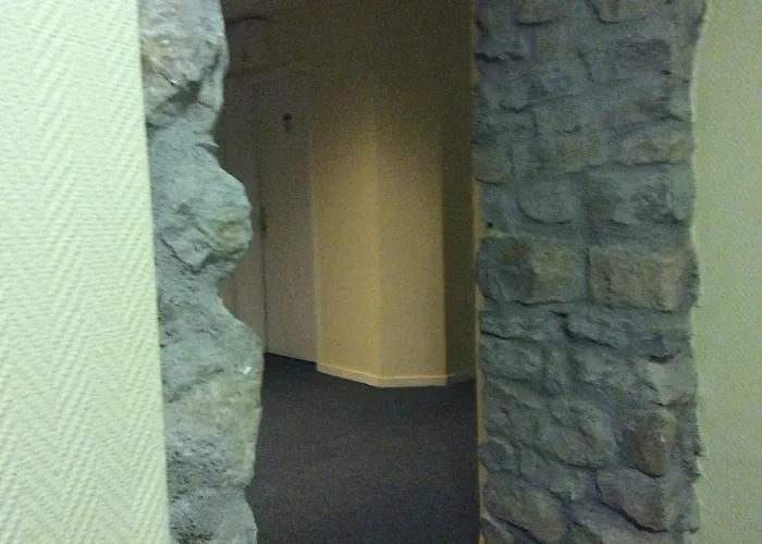 Отель Bristol Каркассон