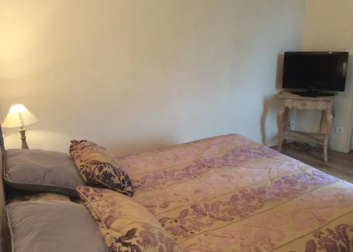 Отель Bristol Каркассон