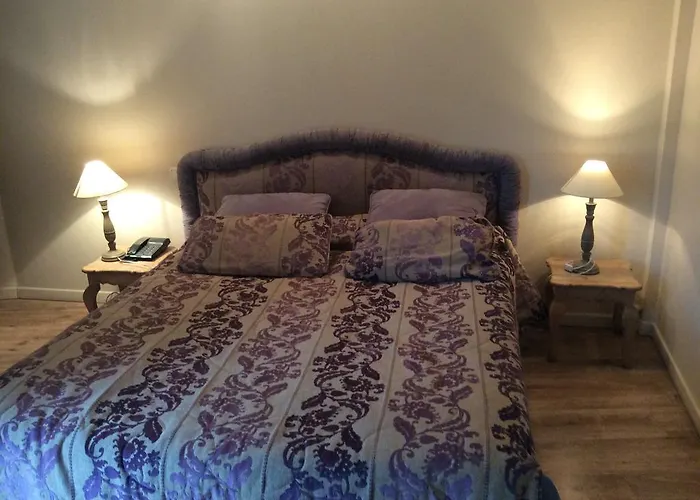 Отель Bristol 3*